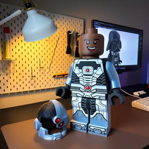 CYBORG Modular Figure!
